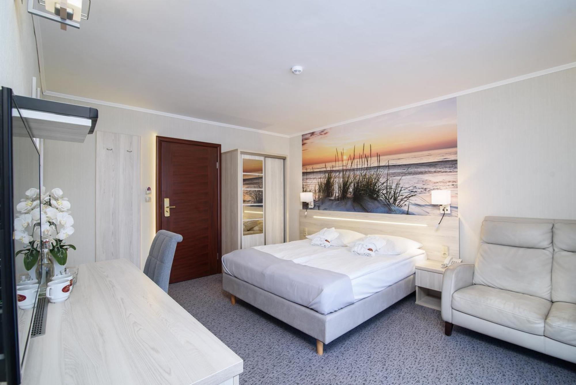 Hotel Spa Activia Jastrzębia Góra Dış mekan fotoğraf